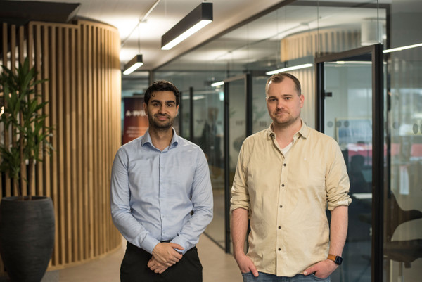 Krishan Totland (t.v.) og Tormund Gerhardsen (t.h.)