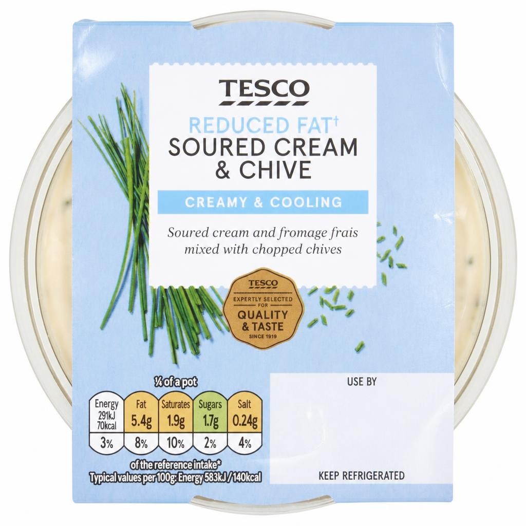 Tesco Reduced Fat Sour Cream & Chive Dip 200G