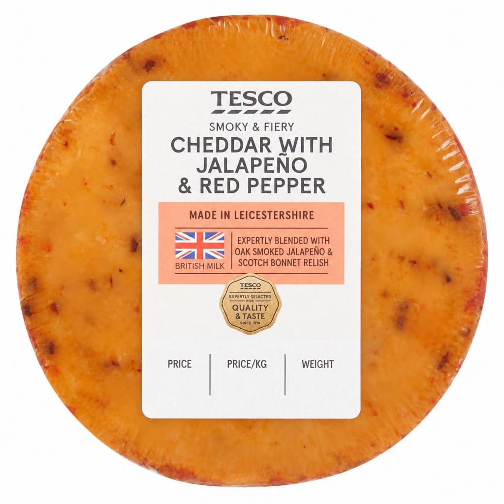 Tesco Oak Smoked Jalapeno & Red Pepper Cheddar 180g