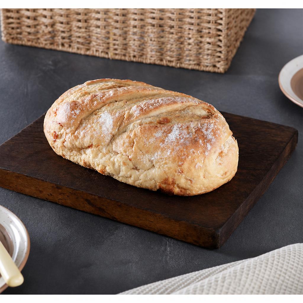 Tesco Finest Limited Edition Cheese & Chutney Bloomer 400g