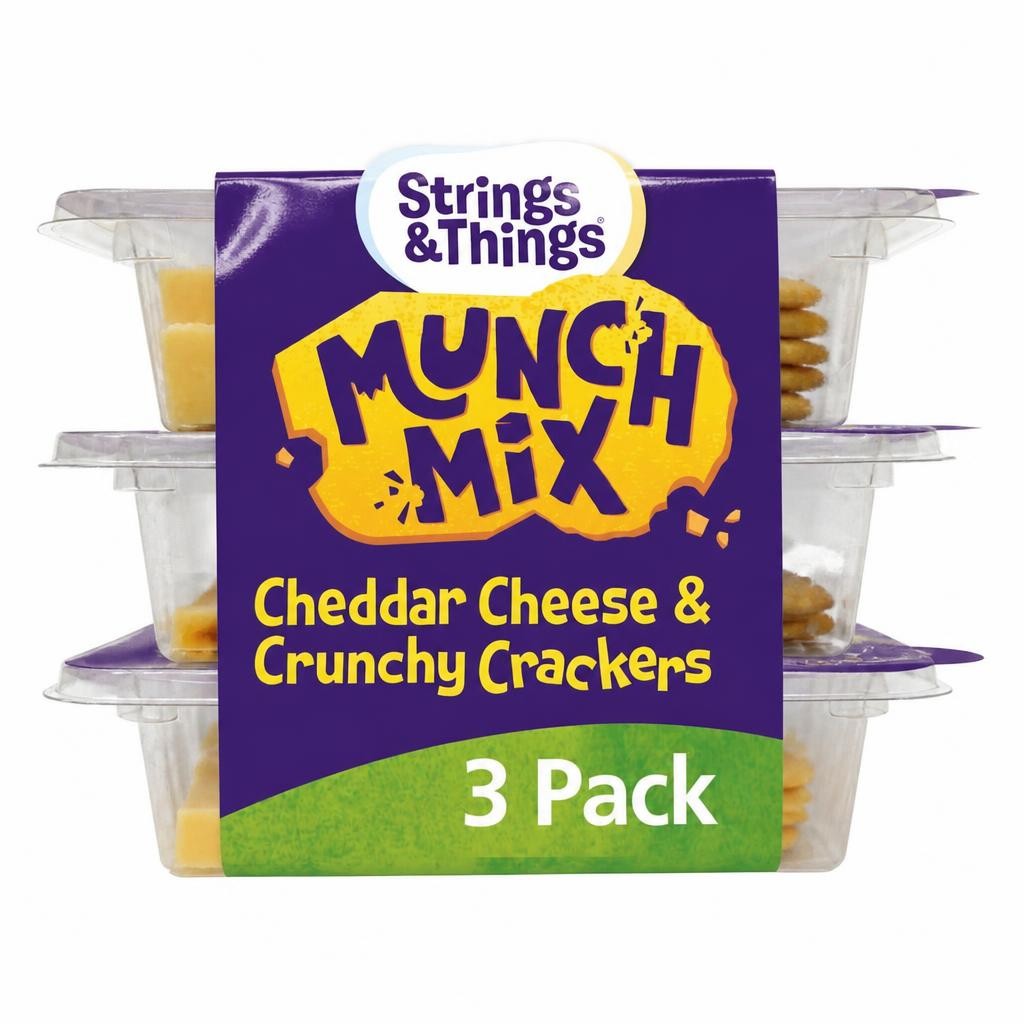 Strings and things Munch mix cheese & crackers 90g
