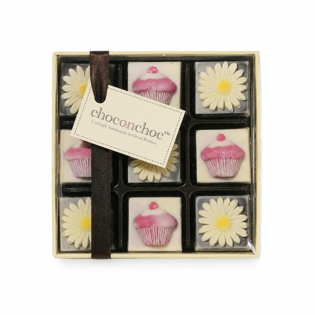 Chocolate Daisies And Cupcakes