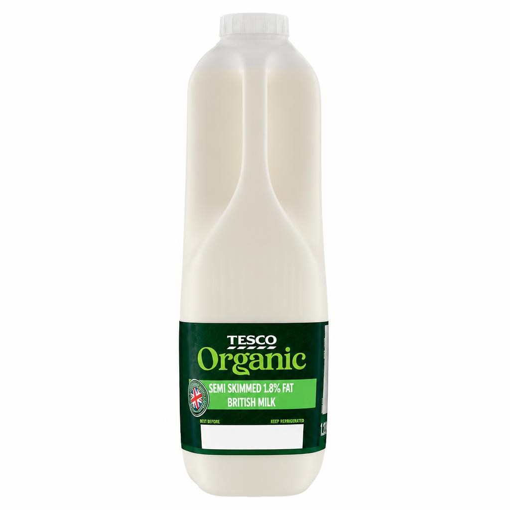 Tesco Organic British Semi Skimmed Milk 1.136L, 2 Pint