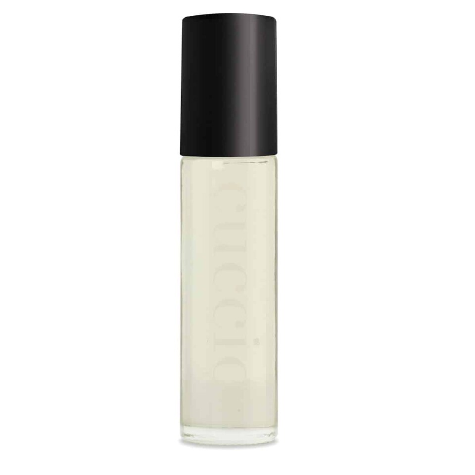 Cuccio Naturale Revitalising Cuticle Oil Roll On - Milk & Honey 10ml