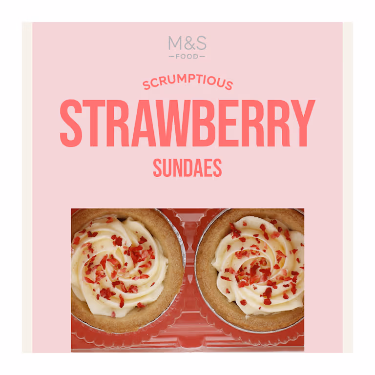 M&S Strawberry and Cream Sundaes (4 Pack)