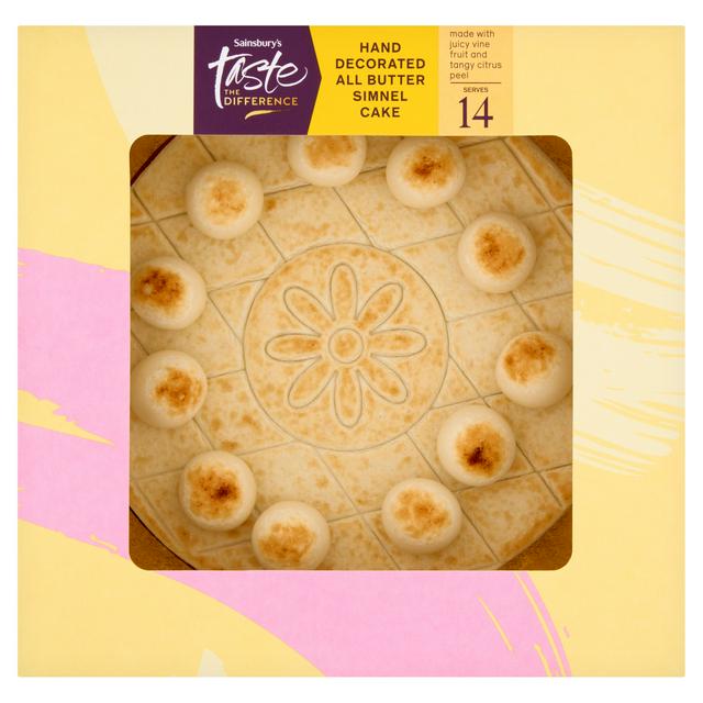 Sainsbury's 854g Hand Decorated All Butter Simnel Cake, Taste the Difference