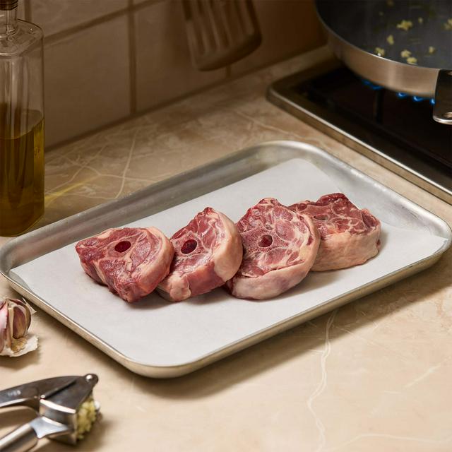 Sainsbury's Welsh Hill Lamb Scrag End, Taste the Difference (Approx. 550g)