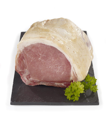 Svinekam u/Ben m/Røyk 1kg Skjeggerød