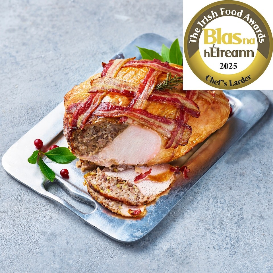22. Tesco Finest British Free Range Bronze Turkey Crown with a Pork, Cranberry & Chestnut Stuffing- Medium 1.85 - 2.35kg (Serves 8-10)