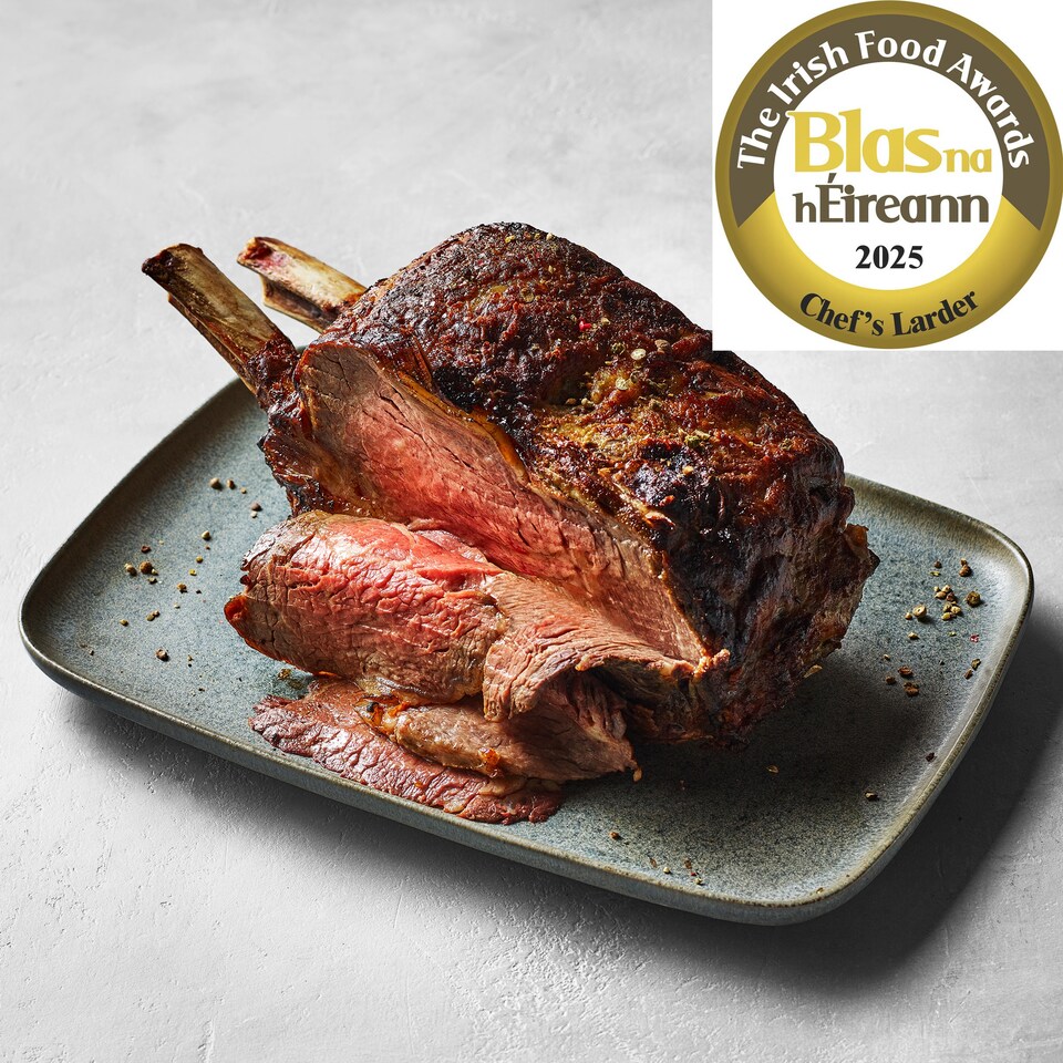 38. Tesco Finest Chef’s Collection Black Treacle Butter Aged Côte de Boeuf 1.55 - 1.935kg (Serves 4-6)