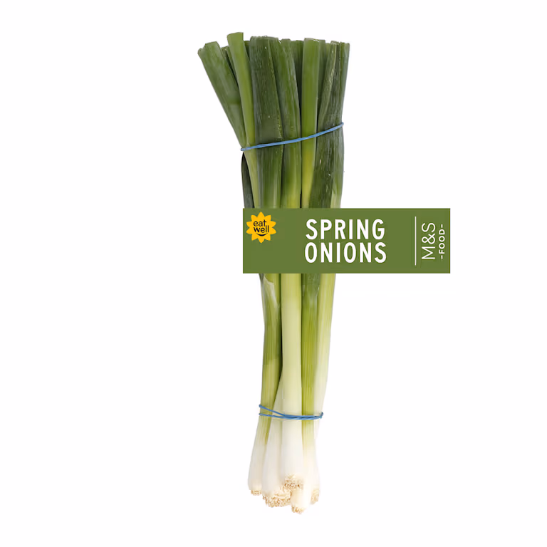 M&S Spring Onions