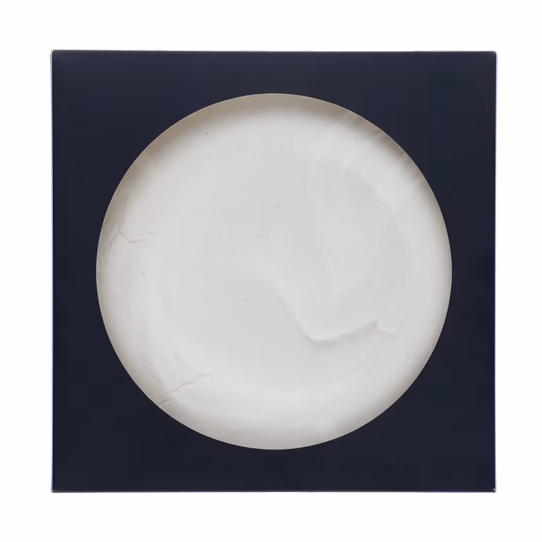 M&S Collection Hand-Finished Madagascan Vanilla Pavlova Base