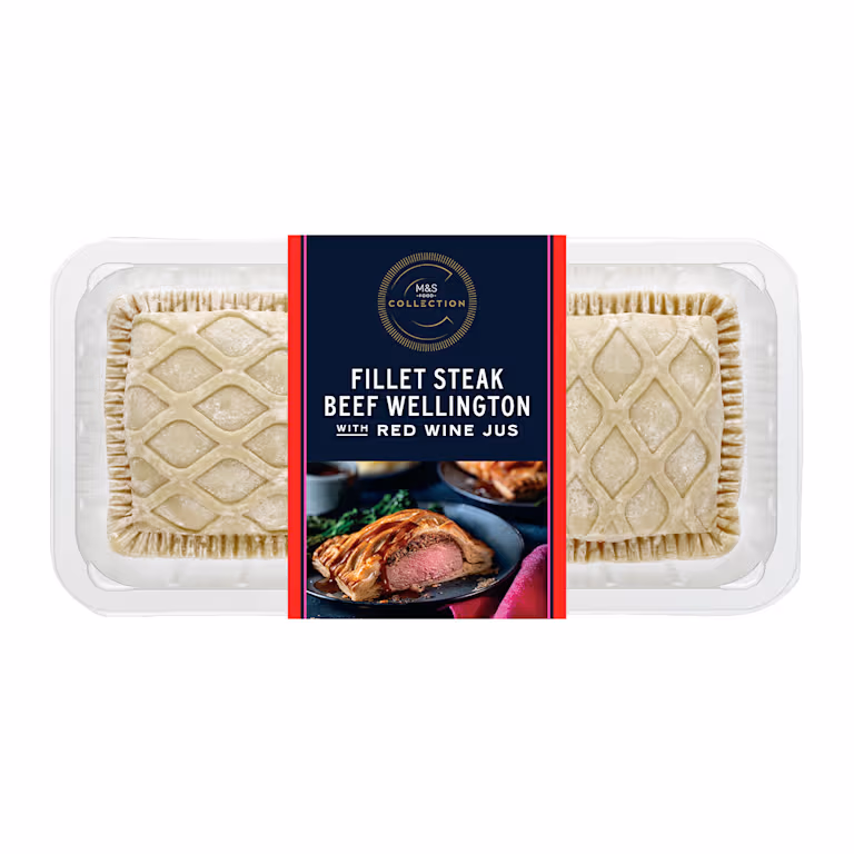 M&S Collection Fillet Steak Beef Wellington with Red Wine Jus