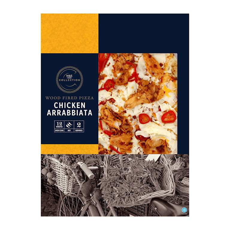 M&S Collection Chicken Arrabiata Pizza