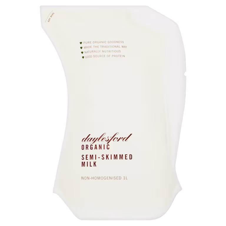 M&S Daylesford Organic Semi-Skimmed Milk Unhomogenised