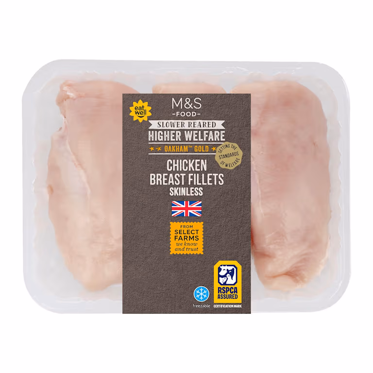 M&S Oakham Gold Skinless Chicken Breast Fillets