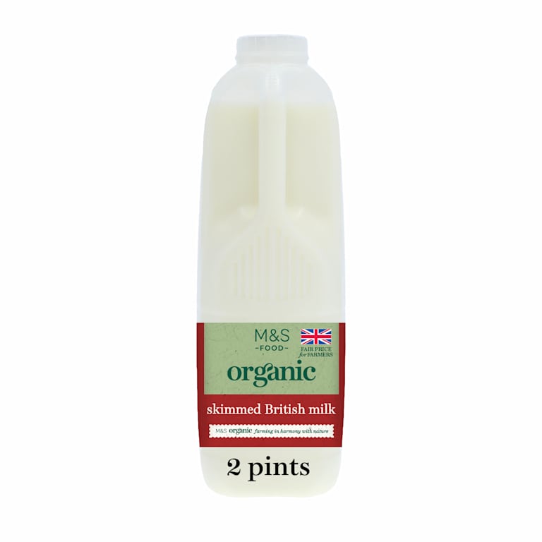 M&S Organic Fresh Skimmed Milk