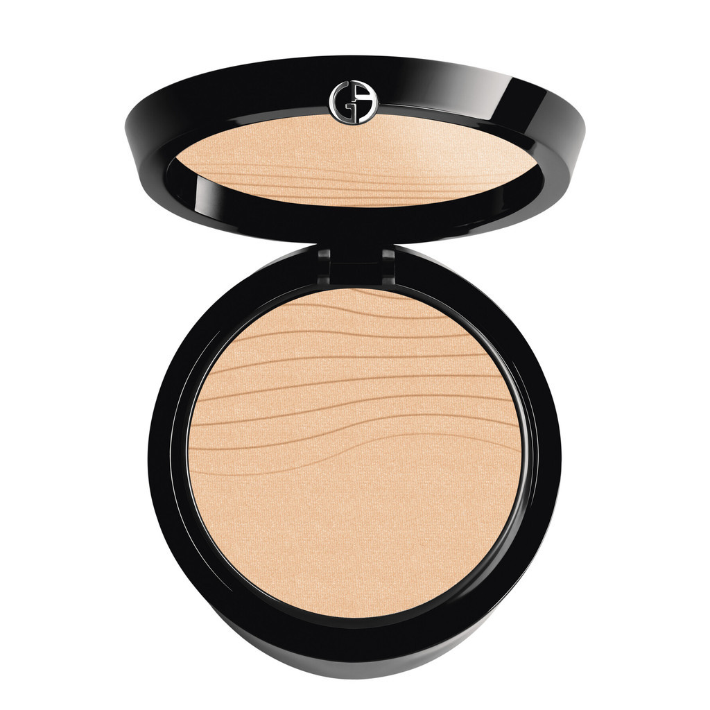 Armani Luminous Silk Glow Fusion Finishing Powder 3