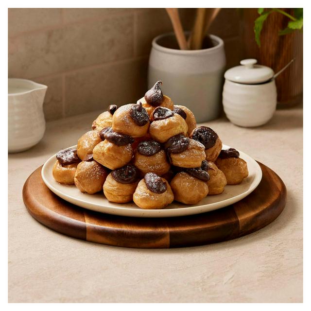 Sainsbury's 30 Piece Belgian Chocolate Profiteroles Tower