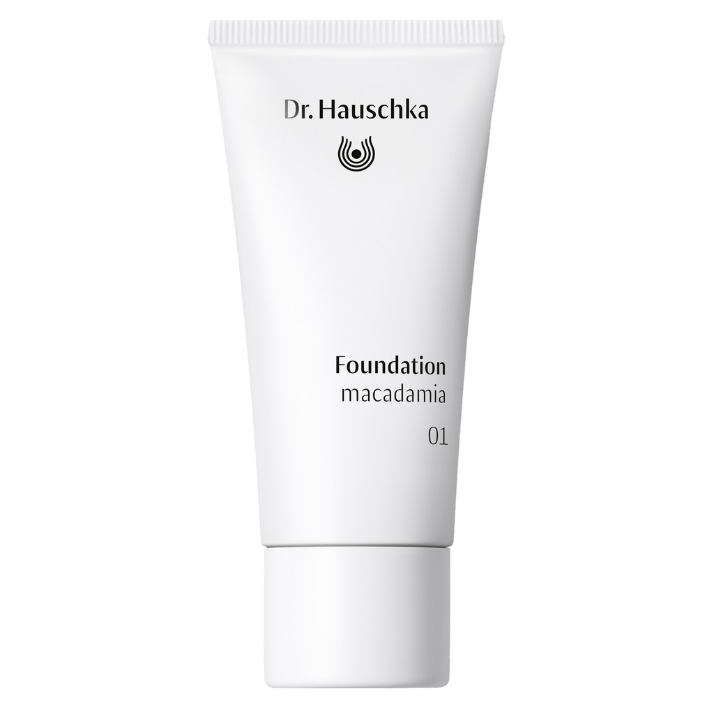 Dr. Hauschka Foundation 01 Macadamia