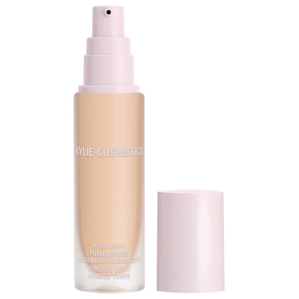 Kylie Cosmetics Power Plush Foundation 2C Cold