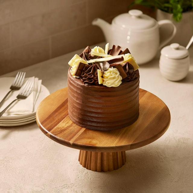 Sainsbury's Loaded Chocolate Sponge Cake, Taste the Difference 1.32kg