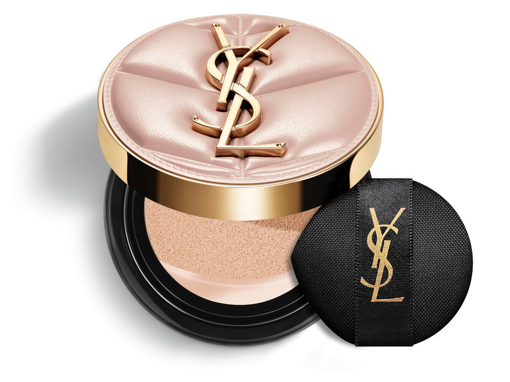 Yves Saint Laurent Skin Affair Cushion Foundation LC2.5