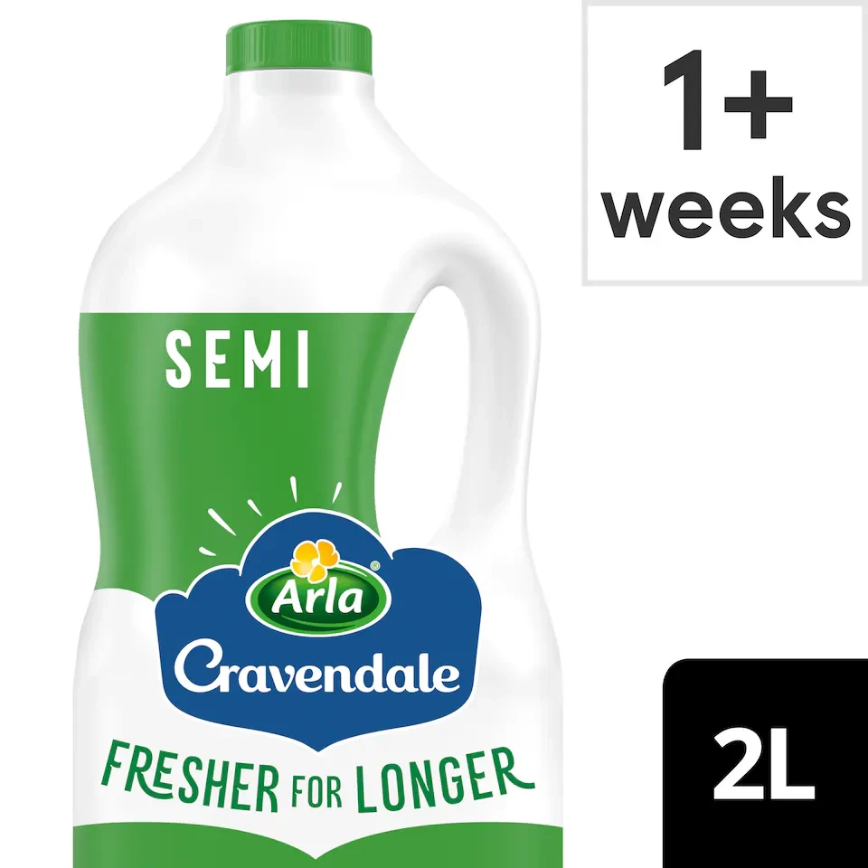 Cravendale Filtered Fresh Semi Skimmed Milk 2L Fresher for Longer
