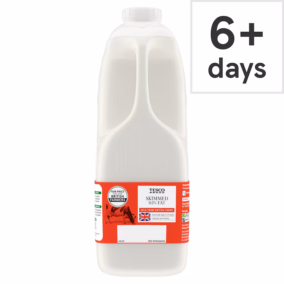 Tesco British Skimmed Milk 2.272L, 4 Pints