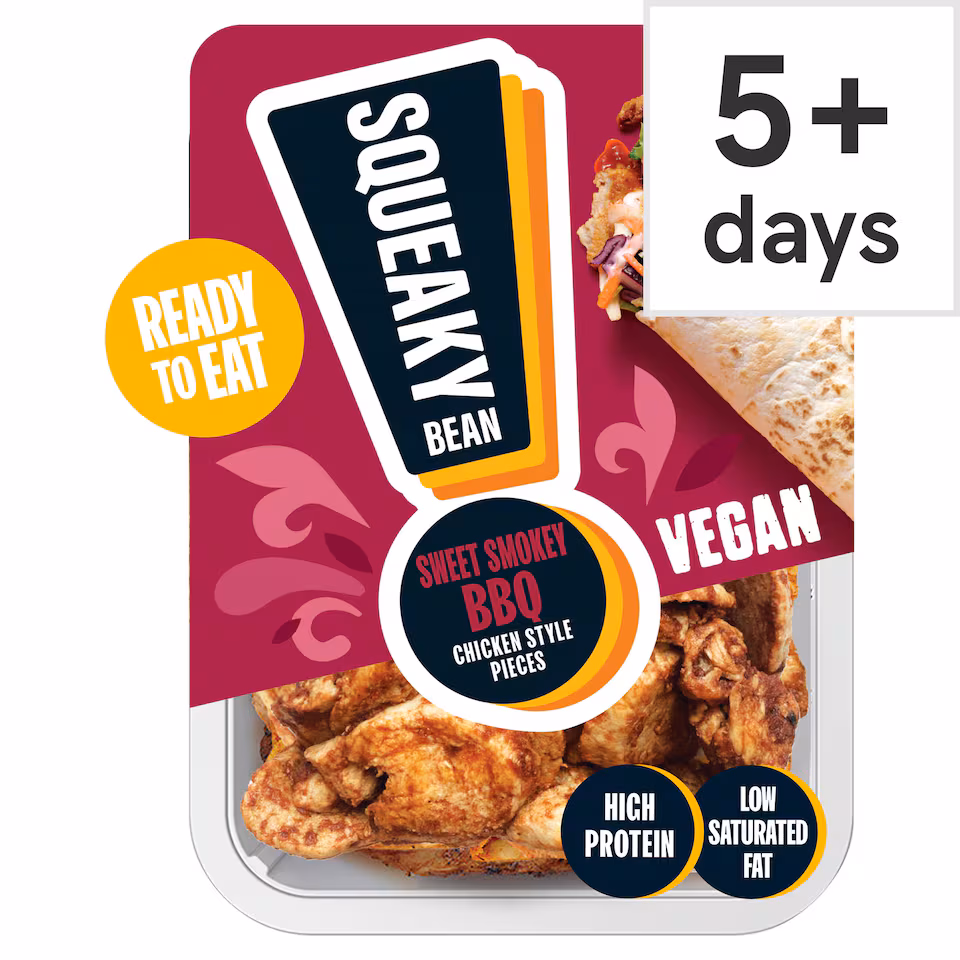 Squeaky Bean Ready To Eat Chicken Style Pieces - Sweet Smokey BBQ 130g