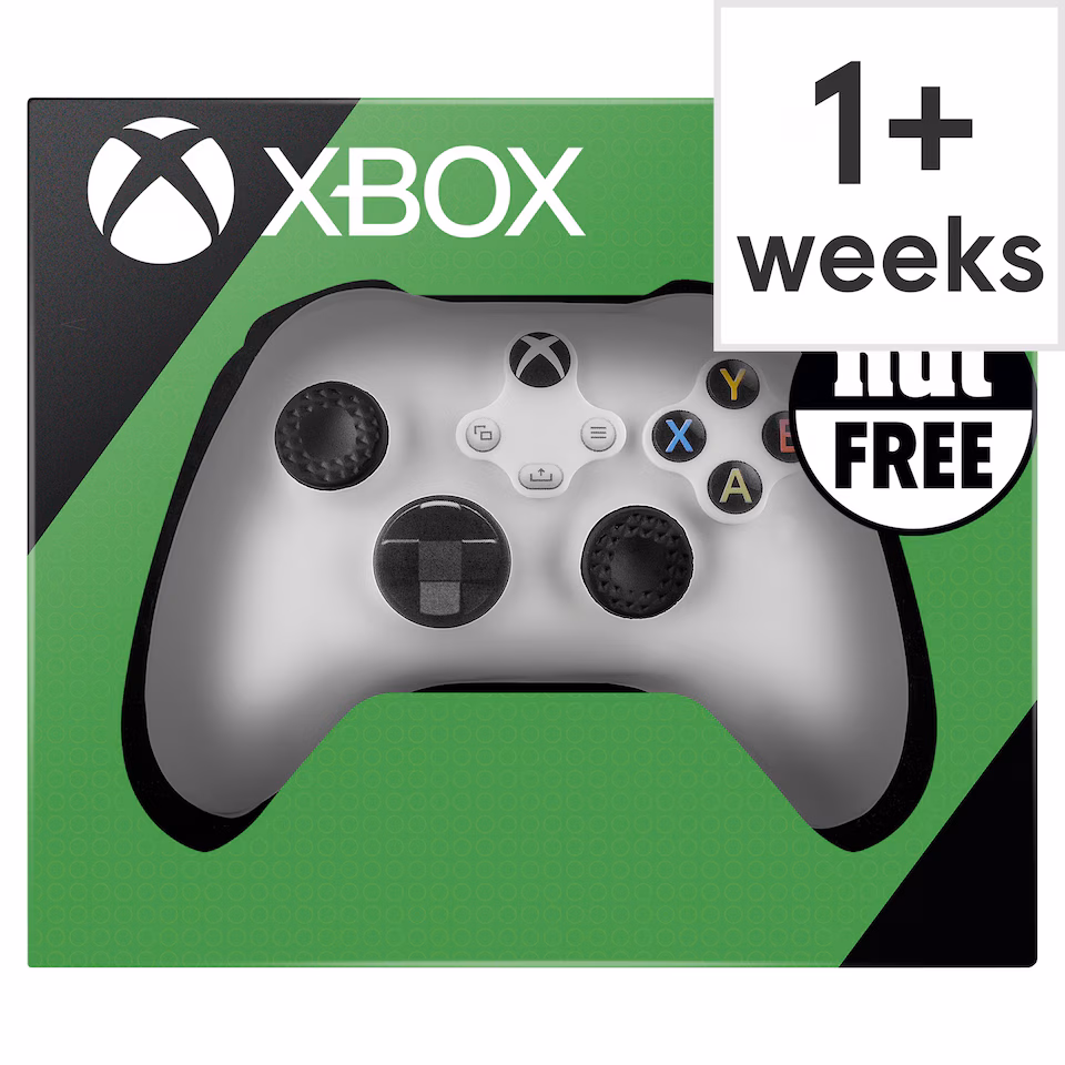 Xbox Celebration Cake Raspberry and vanilla