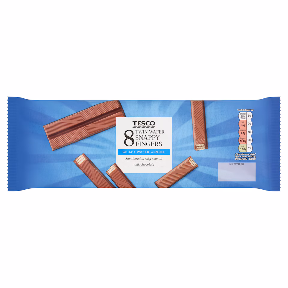 Tesco Snappy Fingers Milk Chocolate Wafer Biscuit Bars Multipack, 8 Pack 172g