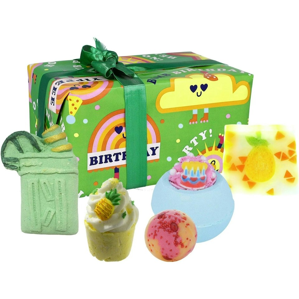 Bomb Cosmetics It's Your Birthday Bath Gift Set