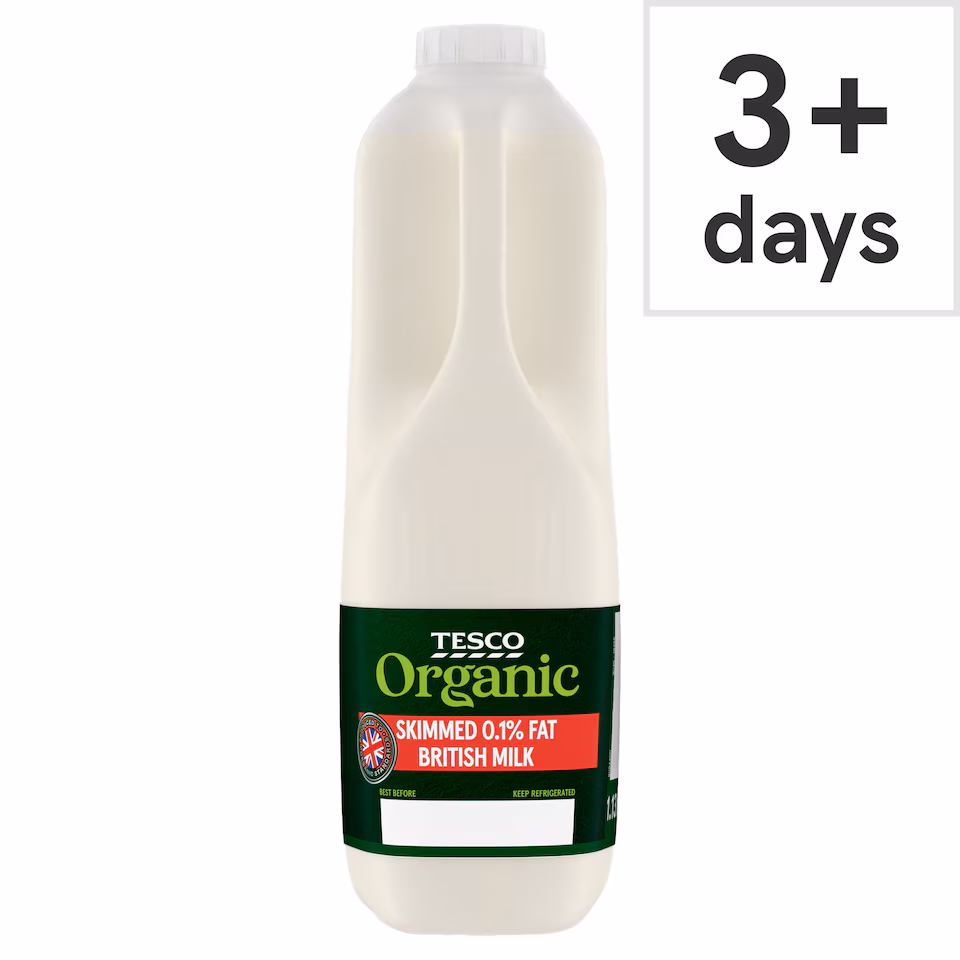 Tesco Organic Free Range Skimmed Milk 1.136L, 2 Pint