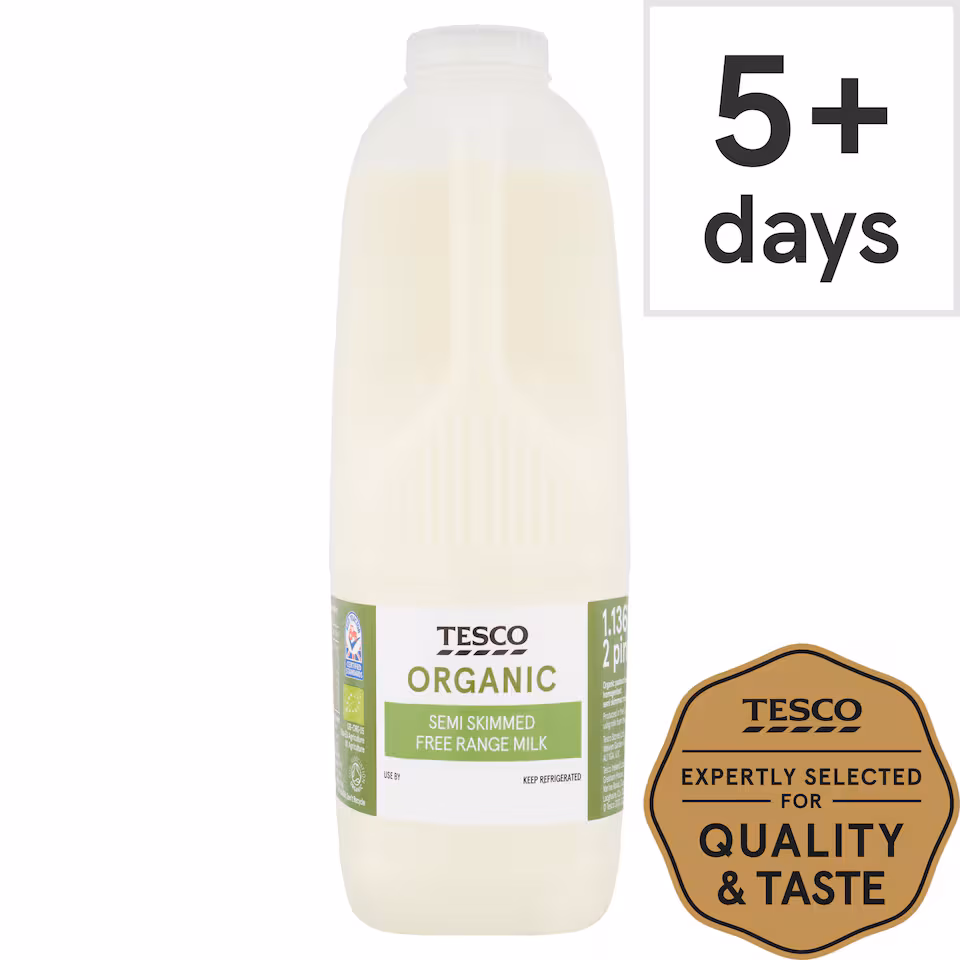 Tesco Organic British Semi Skimmed Milk 1.136L, 2 Pint
