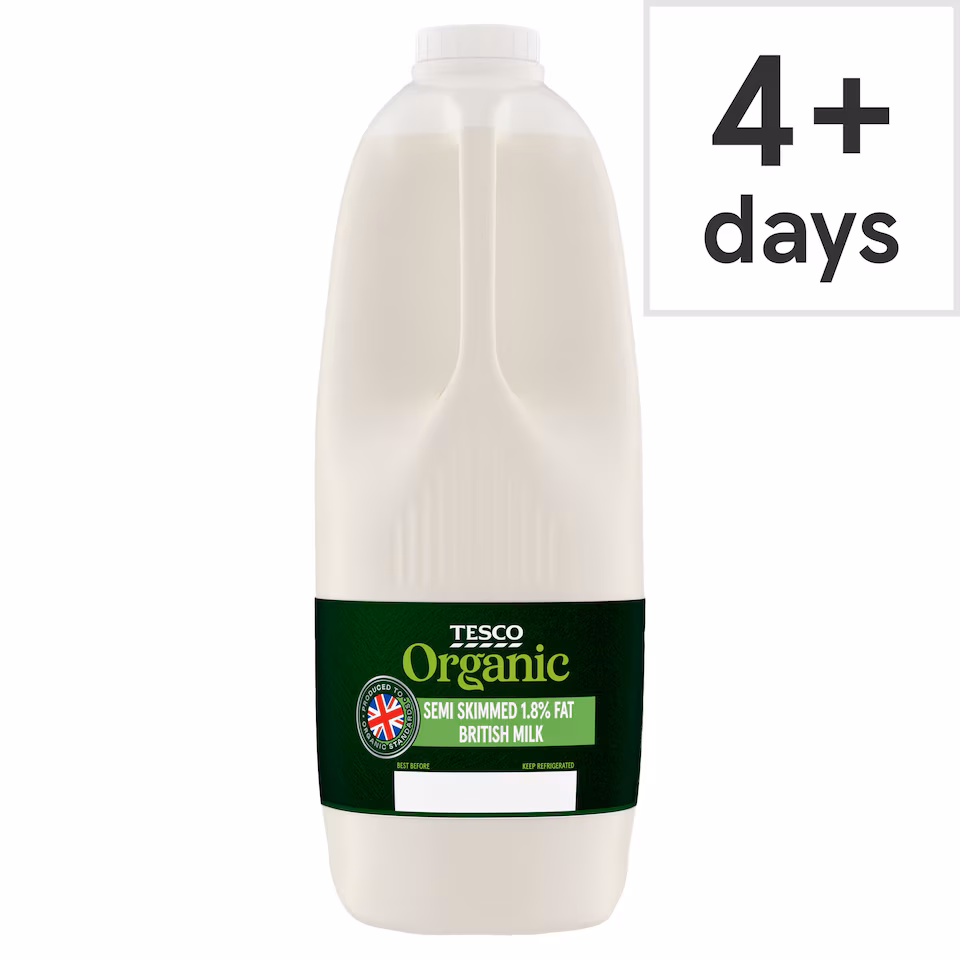 Tesco Organic British Semi Skimmed Milk 2.272L/4 Pints