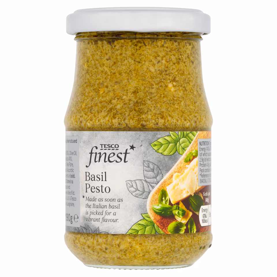 Tesco Finest Basil Pesto 190G
