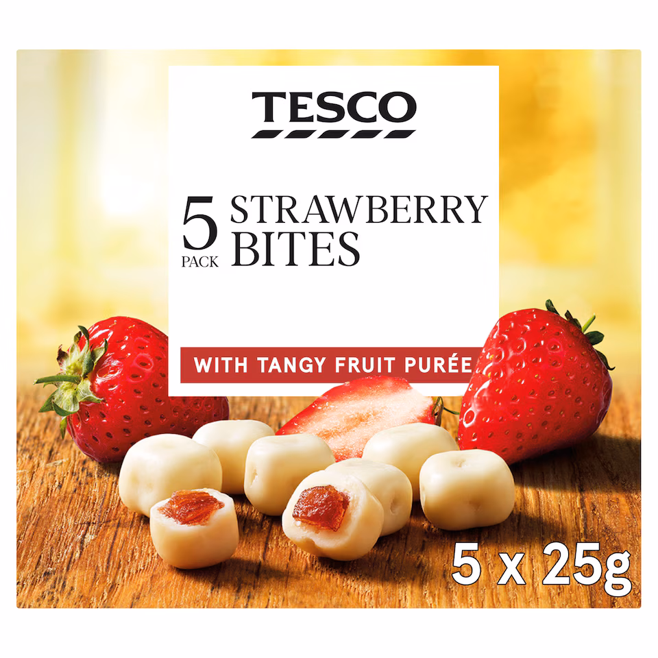 Tesco Yogurt Coated Strawberry Fruit Bites 125G