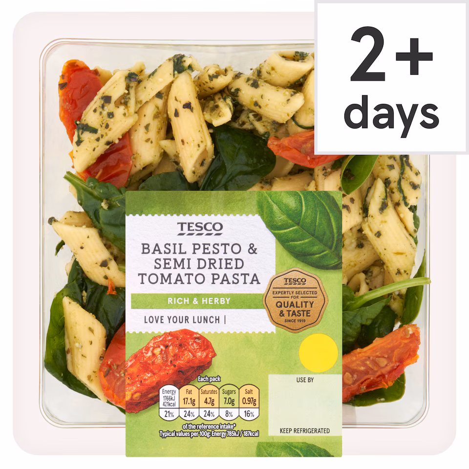 Tesco Basil Pesto & Semi Dried Tomato Pasta 225g