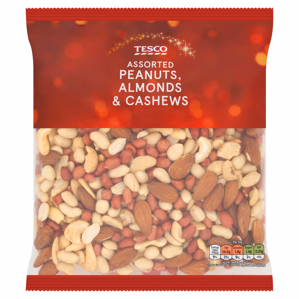 Tesco Peanuts, Almond & Cashews Mix 600G
