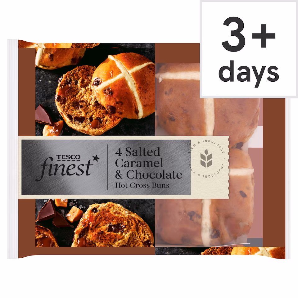Tesco Finest Salted Caramel & Belgian Chocolate Hot Cross Buns 4 Pack