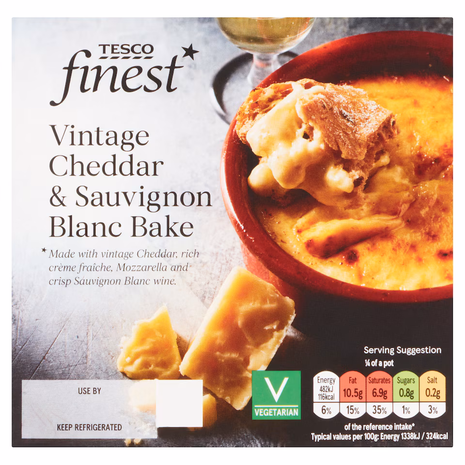 Tesco Finest Vintage Cheddar & Sauvignon Blanc Bake 150G