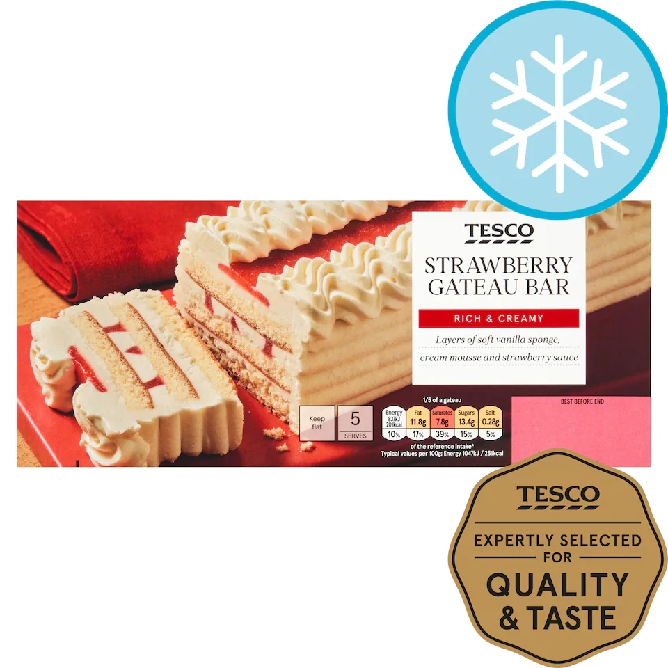 Tesco Strawberry Gateau Bar 400G