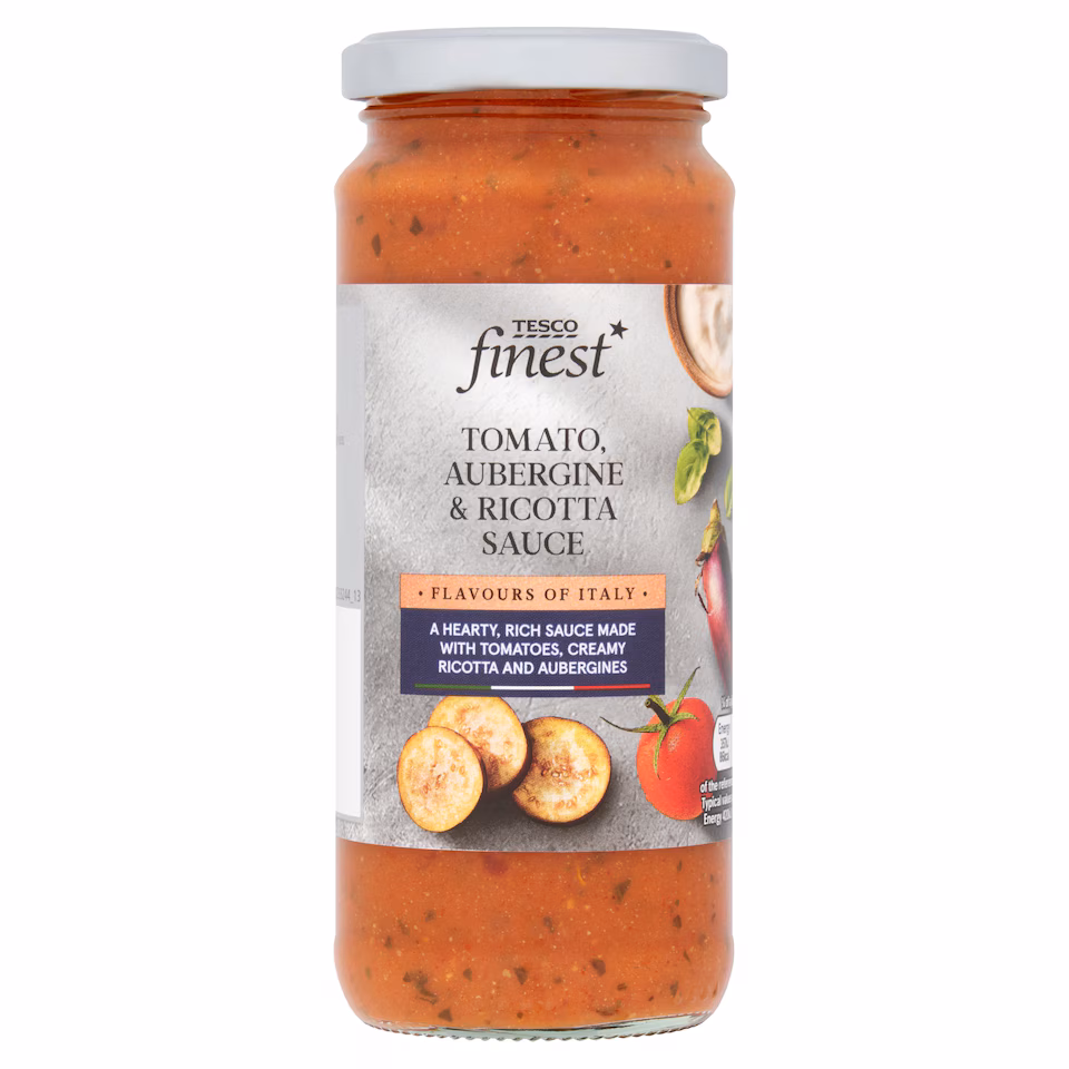 Tesco Finest Tomato, Aubergine & Ricotta Pasta Sauce 340G
