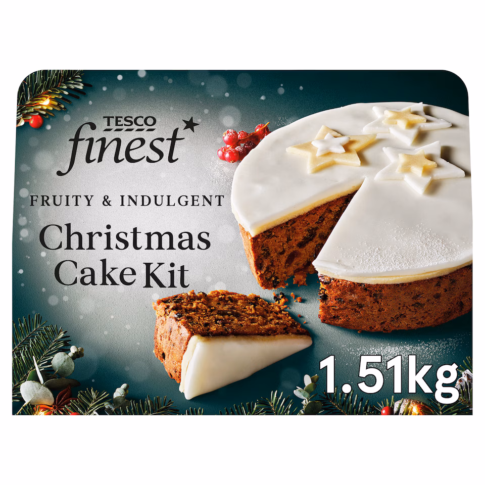 Tesco Finest Fruity & Indulgent Christmas Cake Kit 1.51kg