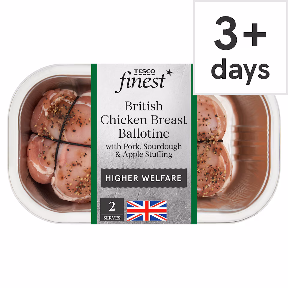 Tesco Finest British Chicken Breast Ballotine with Pork, Sourdough & Apple Stuffing 372g