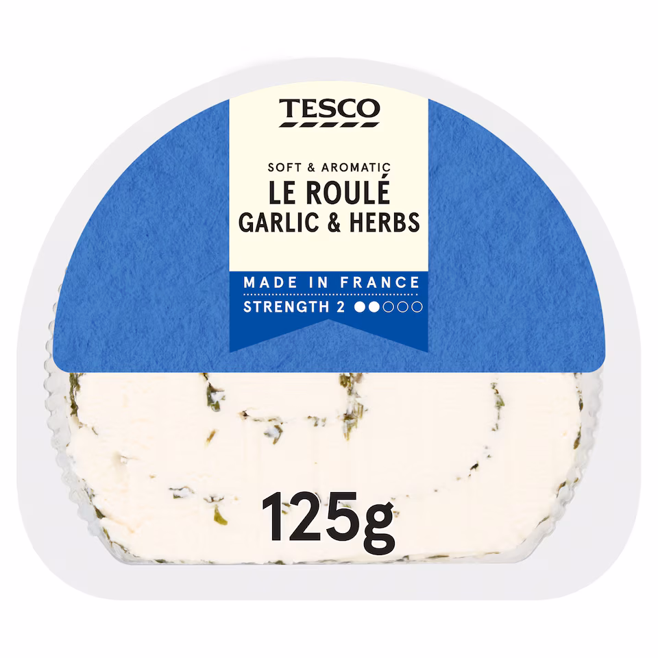 TESCO FRENCH LE ROULE GARLIC AND HERBS SOFT CHEESE 125 g