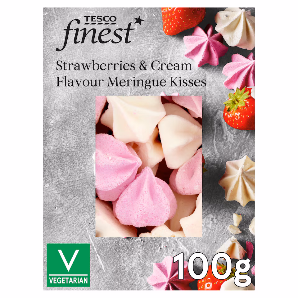 Tesco Finest Strawberry & Cream Meringues Kisses 100g