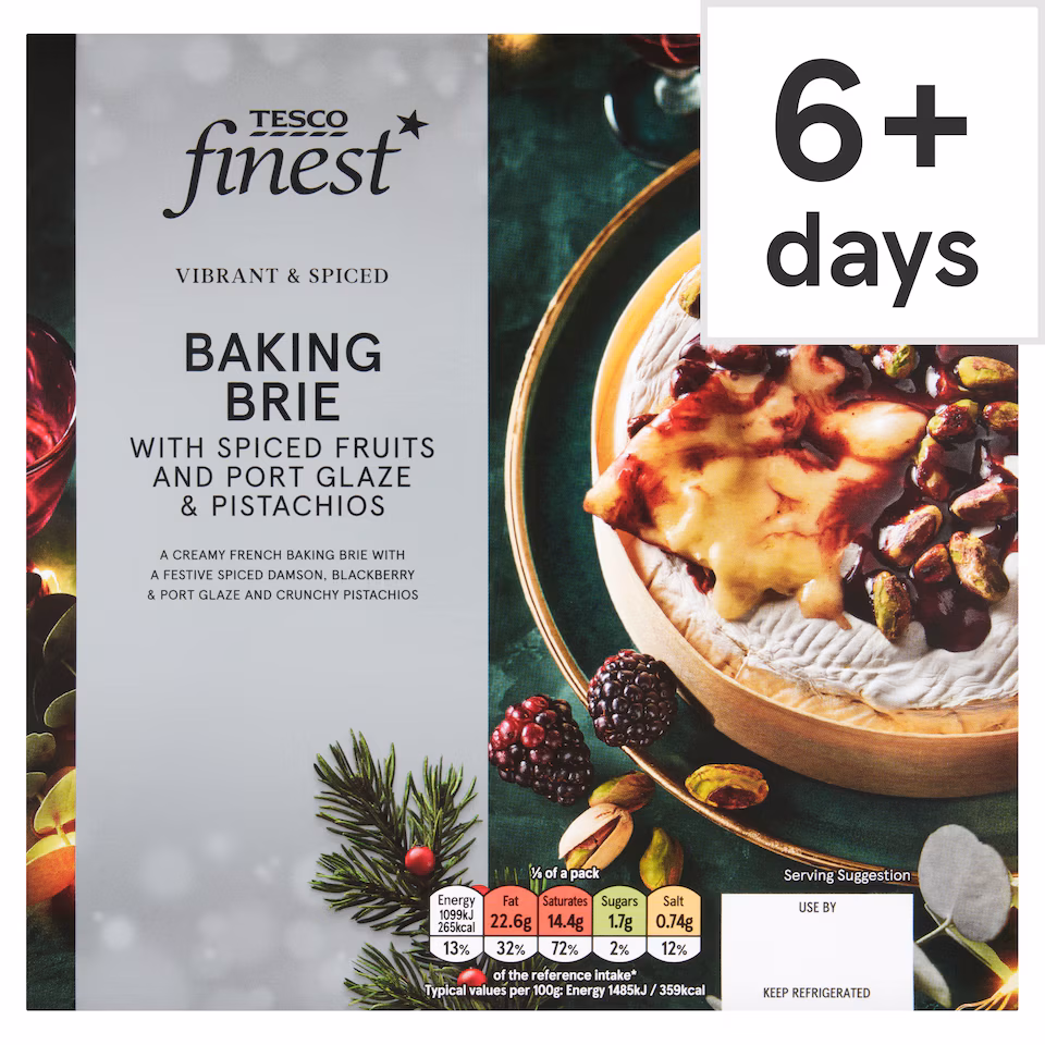 Finest Baking Brie with Winter Fruits & Port Glaze and Pistachios 590g