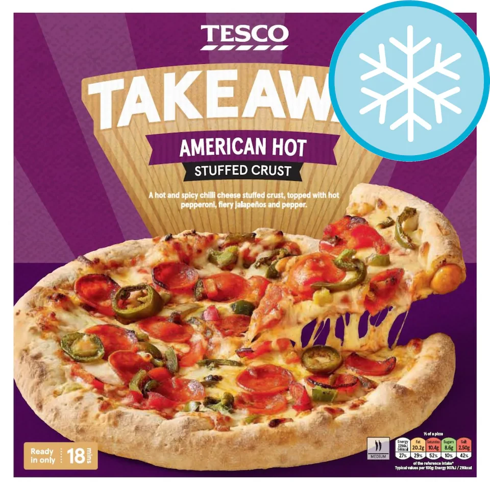 TESCO TAKEAWAY AMERICAN HOT CHILLI CHEESE STUFFED CRUST PIZZA 505G